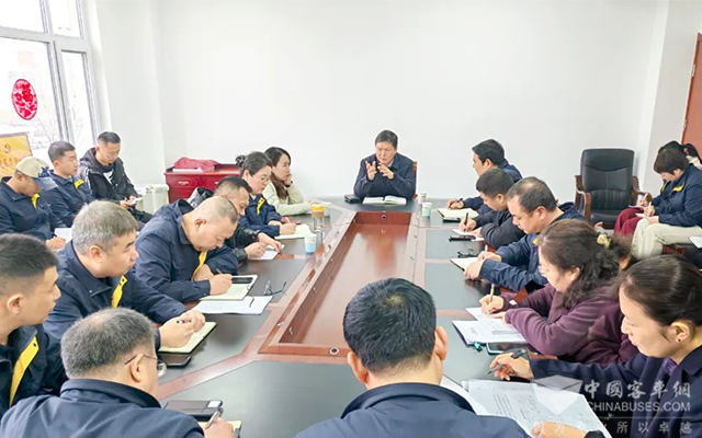 路江調研石家莊市公交 力推“一線一策”等舉措