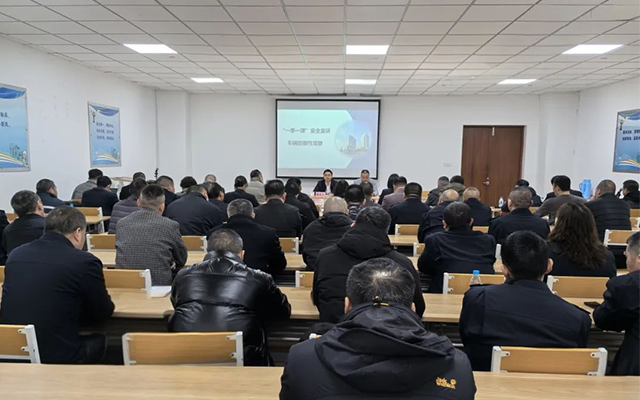 從宣教片到實戰(zhàn)指南 相城公交防御性駕駛培訓(xùn)“五維能力”提升計劃