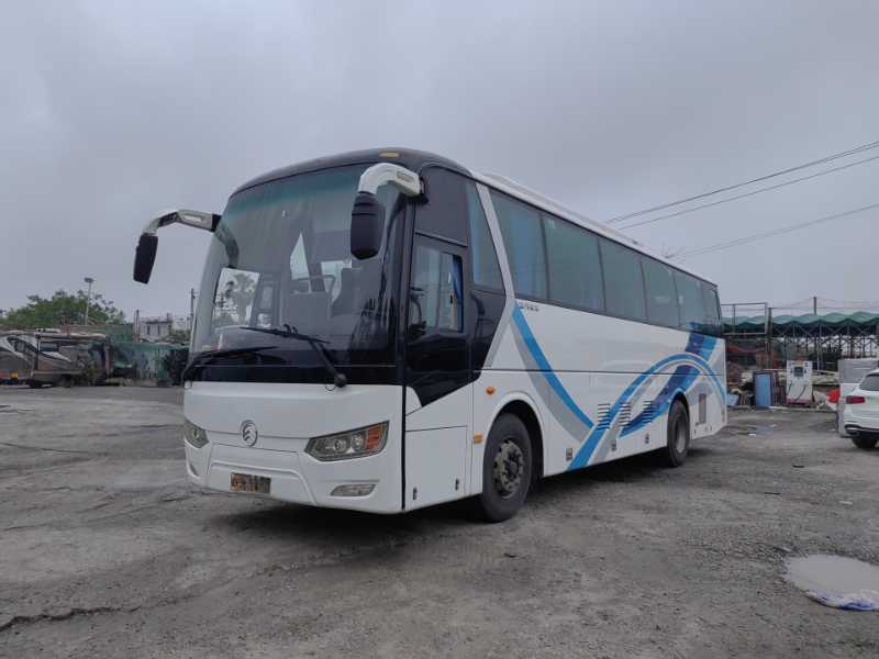 2016年11月上牌46座寧德時(shí)代金旅6102新能源電車(chē)