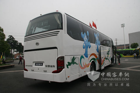 安凱捷利觀光級旅游客車HFF6120K06D
