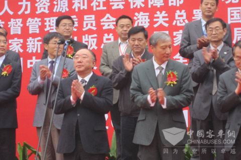恒通新能源客車中國專利周上放光彩
