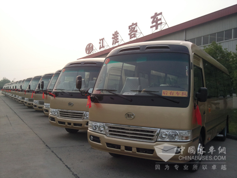 即將奔赴華山旅游的江淮寶斯通