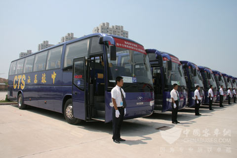 中旅青島公司這些年始終堅(jiān)持采購(gòu)蘇州金龍海格客車(chē)