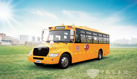 海格校車“大長(zhǎng)頭”KLQ6106X