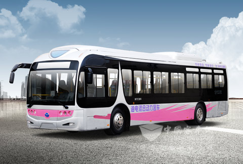 揚(yáng)子江WG6120PHEVAA型混合動(dòng)力客車外觀