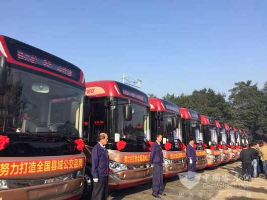 中車時代電動8米純電動客車服務赤壁公交