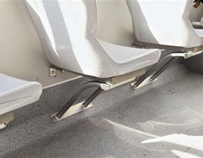 廈門：快速公交新車的“六種武器”