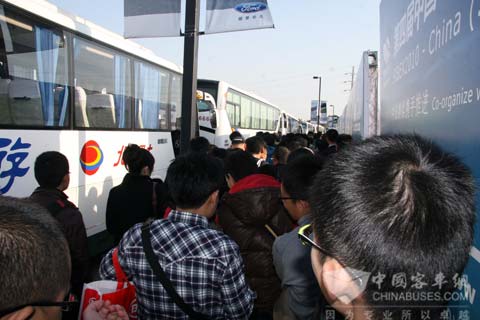 龐大的觀車客流