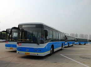 2009年國內公交第一標 大金龍拔得頭籌