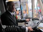 田力普局長(zhǎng)親自試駕恒通純電動(dòng)客車