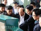 恒通新能源負責人田野向來賓講解充電原理