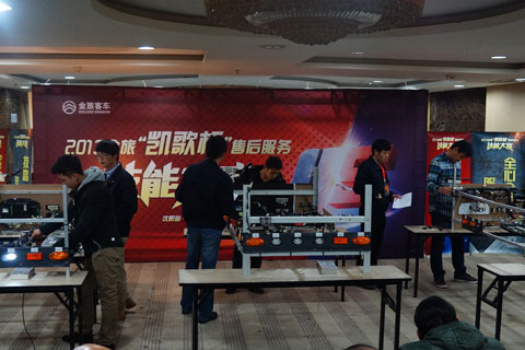 比賽中的實(shí)踐操作環(huán)節(jié)既緊張又刺激