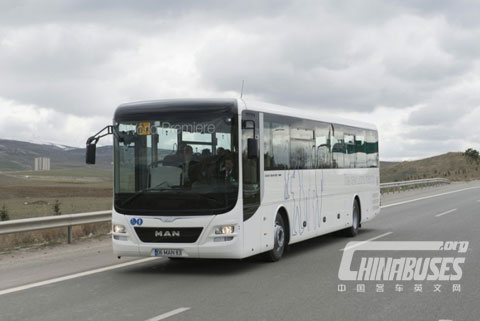 德國(guó)客車(chē)制造商曼（MAN）推出新款Lion城際客車(chē)