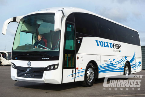 沃爾沃推出新款B8R底盤客車