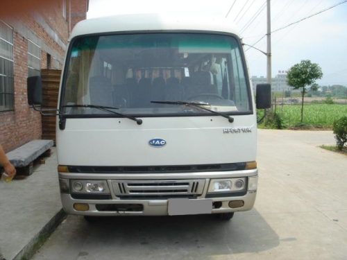 車況很好,朝柴4102帶渦輪增壓，動力強勁，內置空調，電視.vcd 車內飾