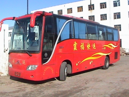 出售二手03年10月金龍客車6119