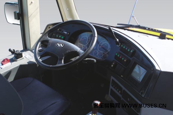 黃海DD6100C02FXN中小學生專用校車（天然氣國五24-51座）