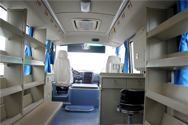 宇通ZK5070XDW1流動(dòng)服務(wù)車（柴油國五2-9座）