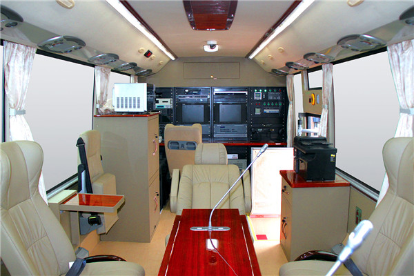 宇通ZK5130XZH5指揮車（柴油國(guó)五2-9座）