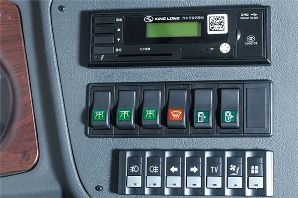 金龍XMQ6802AGBEVL1公交車（純電動(dòng)10-27座）