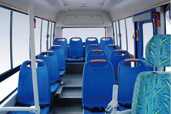 中通LCK6570N5GH公交車（液態天然氣國五10-14座）