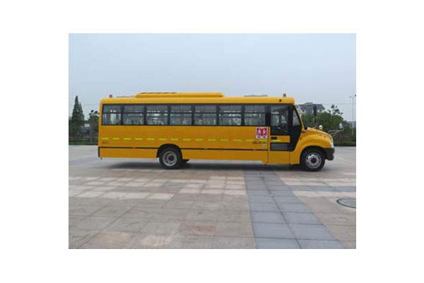 安凱HFF6101KZ5中小學生專用校車（柴油國五24-51座）