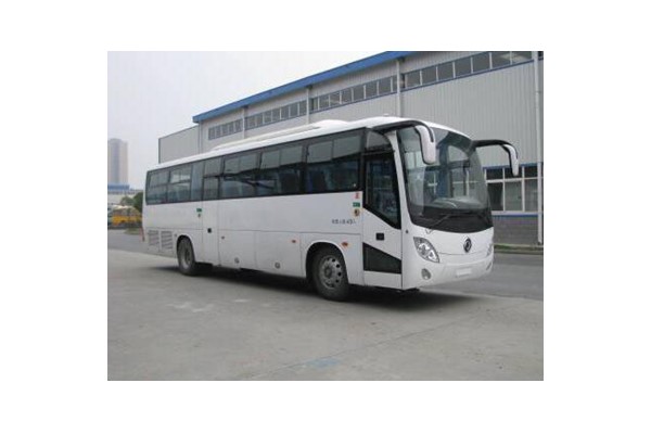 東風旅行車EQ6113L5N客車（天然氣國五24-49座）