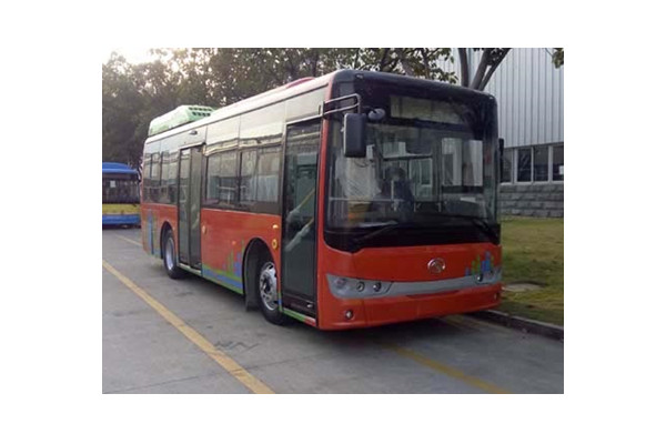 金龍XMQ6850AGCHEVD53公交車（柴油/電混動國五10-30座）