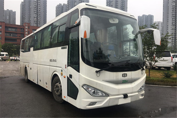 中植CDL6110LRBEV5客車（純電動(dòng)24-46座）