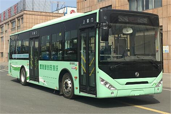 東風超龍EQ6105CTBEV7公交車（純電動21-40座）