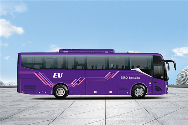 金龍XMQ6112AYD6T客車（柴油國六24-52座）