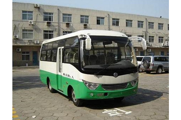 東風旅行車DFA6660KN5C客車（天然氣國五10-23座）