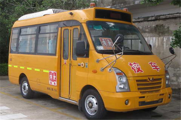 五菱GL6554XQ小學生專用校車（柴油國五10-19座）