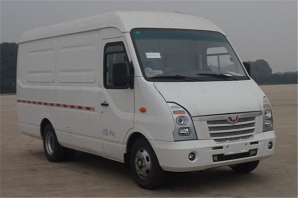 五菱GL5041XXYBEV廂式運輸車（純電動3座）
