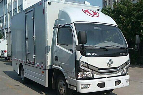 申龍SLK5048XXYEBEV廂式運輸車（純電動2座）