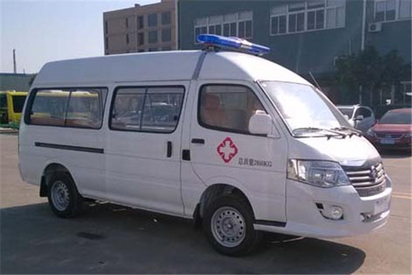 金旅XML5036XJH95救護(hù)車(chē)（汽油國(guó)五5-7座）