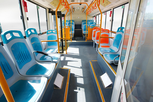 格力鈦CAT6858CRBEVT1公交車（純電動14-28座）