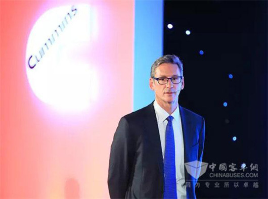 康明斯公司全球董事長兼首席執(zhí)行官蘭博文